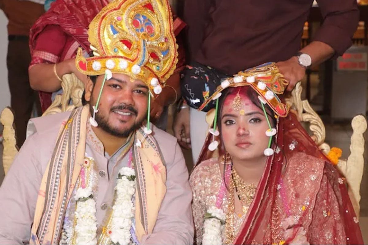 দিল্লিতে বিয়ের দু’মাসের মাথায় ছাদ থেকে পড়ে মৃত্যু বধূর, স্বামীর বিরুদ্ধে খুনের অভিযোগ 