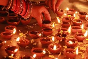 দিওয়ালির ছুটি বাতিল ক্যালিফোর্নিয়ায়! গভর্নরের নির্দেশ খারিজ করল আদালত