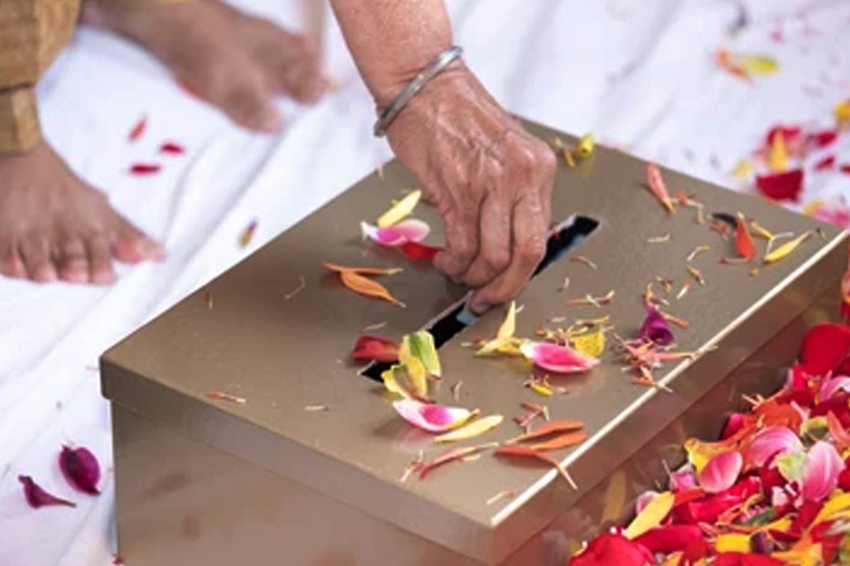 ফুলবাগানের মন্দির তহবিল থেকে ‘চুরি’ ৪৪ লক্ষ, অভিযোগ দায়ের কমিটির