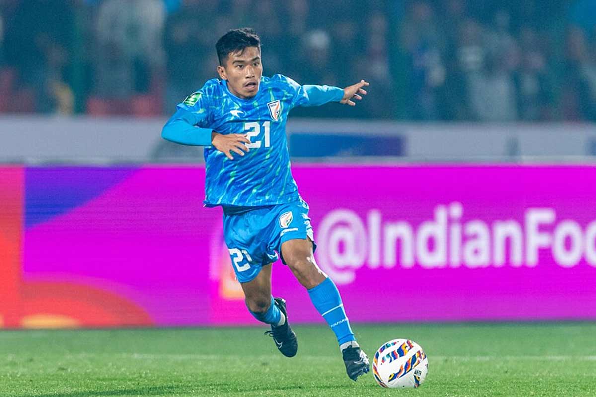 ইস্টবেঙ্গলে সই করলেন বরিস সিং, থেকে গেলেন রশিদও