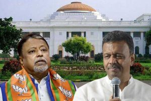 পিএসি চেয়ারম্যান পদে ফিরহাদ! তৃণমূলের ‘মুকুল দাওয়াই’য়েই এবার ‘কালীঘাট তৃণমূল’কে কিস্তিমাত?