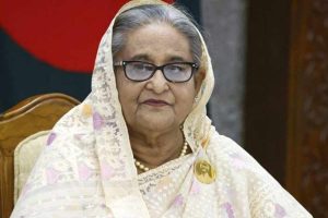 ঝুঁকি বাড়ছে হাসিনার! ‘আত্মসমর্পণের সুযোগ নয়, ফিরলেই সোজা জেল’, বলছেন সরকারি আইনজীবী