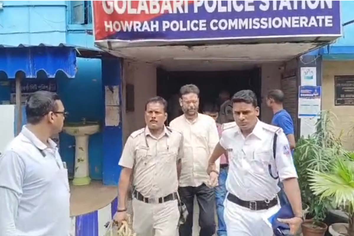 পুলিশকে মারধর, এলাকায় তোলাবাজি! গ্রেপ্তার হাওড়ার প্রাক্তন কাউন্সিলর রুস্তম