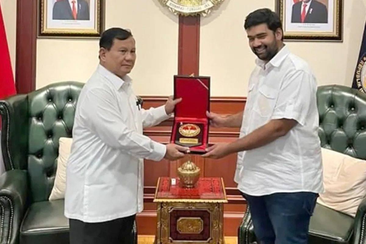 সিআইএ এজেন্ট সেজে প্রতিরক্ষা চুক্তি! ইন্দোনেশিয়ার প্রেসিডেন্টকে বোকা বানিয়ে লুট ভারতীয় বংশোদ্ভূতর