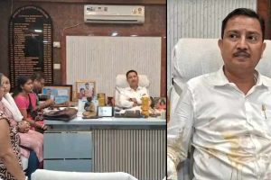 অনাস্থা প্রস্তাব নিয়ে অশান্তি, নিজের দপ্তরেই ‘ডিম হামলা’র শিকার জলপাইগুড়ি পুরসভার চেয়ারম্যান!