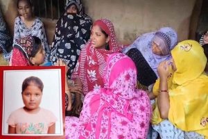 ‘মনটা কেমন করছে, মা জল দাও’, স্কুলে যাওয়ার আগেই অশনি সংকেত পায় মুর্শিদাবাদের মৃত জেসিকা?