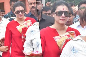 লাল পোশাক, চোখে সানগ্লাস, পুজোর ডালা হাতে দক্ষিণেশ্বরে কাজল