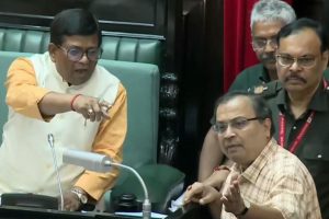 ফের উত্তপ্ত বিধানসভা, স্পিকার বললেন, ‘কলঙ্কজনক অধ্যায়’, তীব্র বাদানুবাদ কুণালের