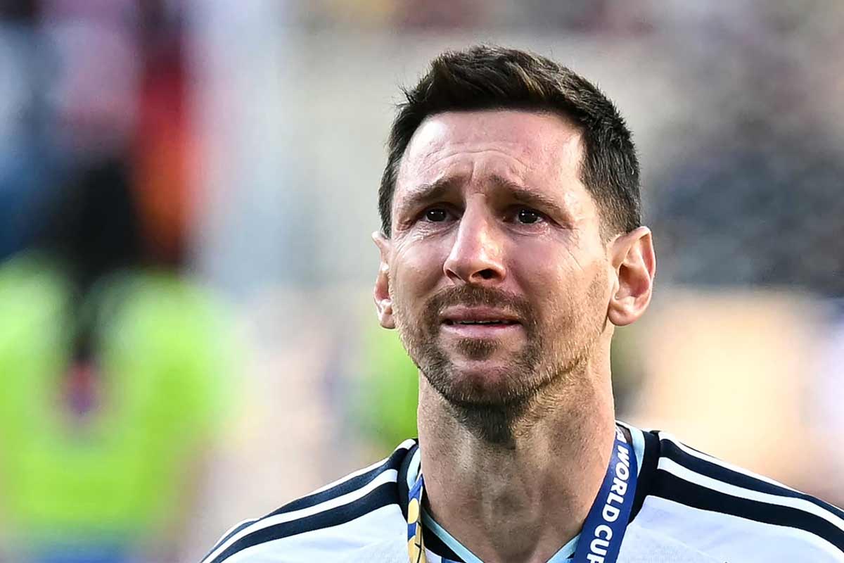 ‘তোমার কান্না আমাদেরও…’, সত্যিই কি অবসর নিচ্ছেন মেসি? আর্জেন্টিনা ফেডারেশনের পোস্টে জল্পনা