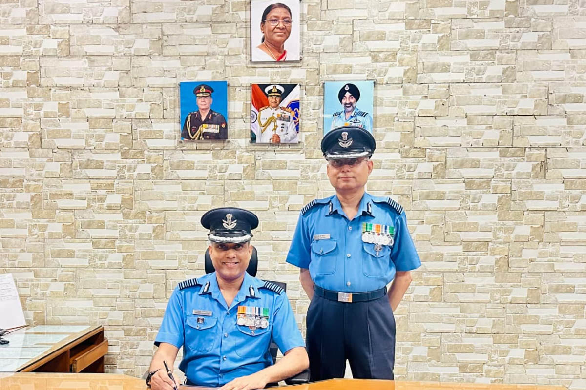 নতুন অধ্যায়ের সূচনা, কলকাতা এমবারকেশন হেডকোয়ার্টার্সের দায়িত্বে গ্রুপ ক্যাপ্টেন পঙ্কজ উপাধ্যায়