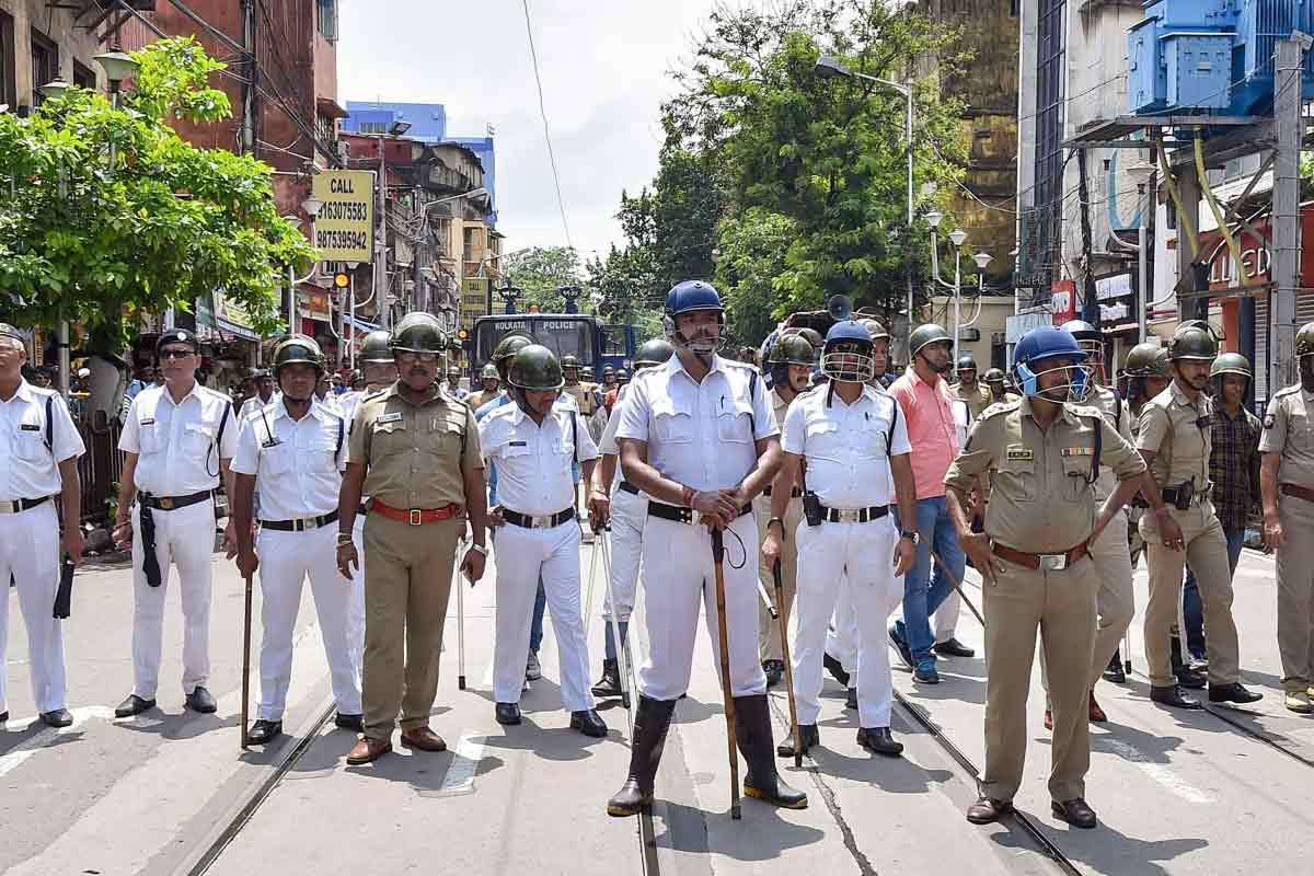 ‘গুন্ডামুক্ত বাংলা’ গড়তে কড়া আইন পাশ রাজ্যের, কিন্তু প্রয়োগ সম্পর্কেও সতর্কতা জরুরি