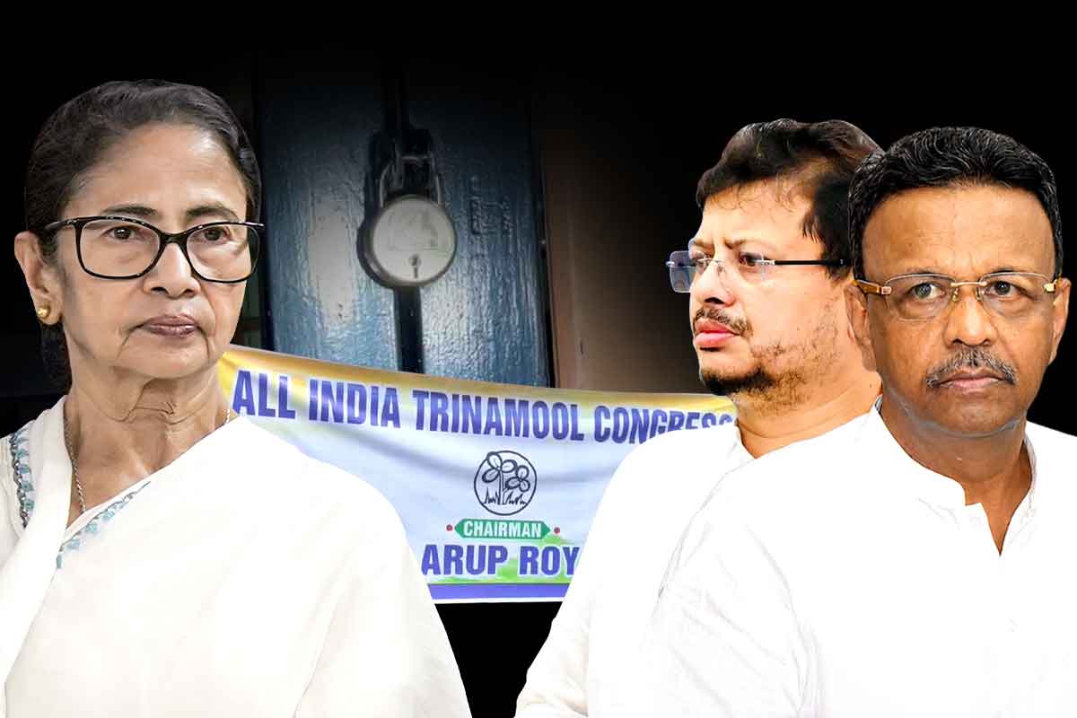 গেটে ‘মমতাহীন’ পোস্টার, নতুন তালা, তৃণমূল ভবনের ‘দখল’ নিল ঋতব্রত শিবির!