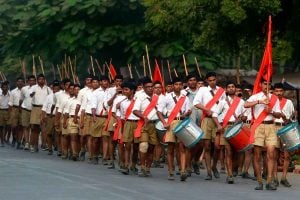 বাংলায় লাফিয়ে বাড়ছে আরএসএস শাখা! ১০ লক্ষ যুবক-যুবতীর কাছে পৌঁছনোর ‘টার্গেট’ সংঘের