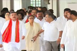 দল বদলে ফের রাজ্যসভায়, শুভেন্দু-শমীককে নিয়ে মনোনয়ন পেশ সুখেন্দুশেখর-সহ ৩ প্রাক্তন সাংসদের