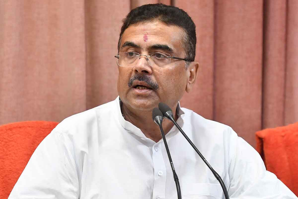 ‘চুরি করলে আত্মসমর্পণ করুন, পালিয়ে যাবেন না’, উত্তরবঙ্গে ‘তোলাবাজ’দের বার্তা শুভেন্দুর