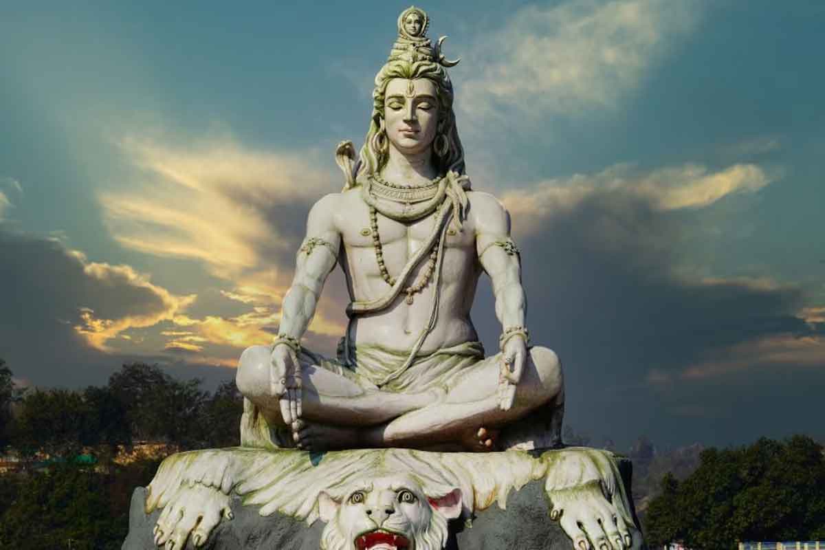 শ্রাবণ মাসের সোমবারে ভুলেও মুখে তুলবেন না এই খাবারগুলি, শিবের বারে কী কী খাবেন?