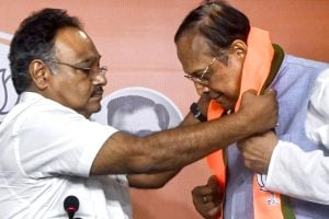 বিজেপিতে যোগ দেওয়ার পরই সংসদের গুরুত্বপূর্ণ দায়িত্বে সুখেন্দুশেখর, গড়লেন রেকর্ডও