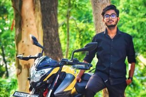 নেশাই কাড়ল প্রাণ! বাইকে চড়ে বেড়াতে গিয়ে নেপালে পথের বলি বাংলার যুবক