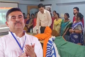 সিউড়িতে তৈরি হল দীর্ঘতম জাতীয় পতাকা, বঙ্গকন্যাদের অভিনন্দন মুখ্যমন্ত্রী শুভেন্দুর