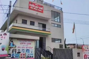 বিজেপি কার্যালয় লক্ষ্য করে পেট্রল বোমা! হুলস্থুল পাঞ্জাবে, আপকে তোপ গেরুয়া শিবিরের