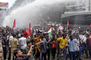 ‘ককরোচ’দের দাবিতে মান্যতা! আন্দোলনকারীদের বিরুদ্ধে সব মামলা প্রত্যাহার বিহার সরকারের