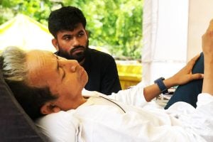 ‘ভালো নেই’, অনশন মঞ্চ থেকে বার্তা সোনমের, দেখা করবেন কেজরি, কী জানালেন ‘র‌্যাঞ্চো’র স্ত্রী?