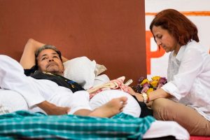 ‘এখনও অনশন ভাঙেননি সোনম’, গর্জন ‘র‌্যাঞ্চো’র স্ত্রী’র, বললেন, ‘হাসপাতালে চিকিৎসাই হচ্ছে না’