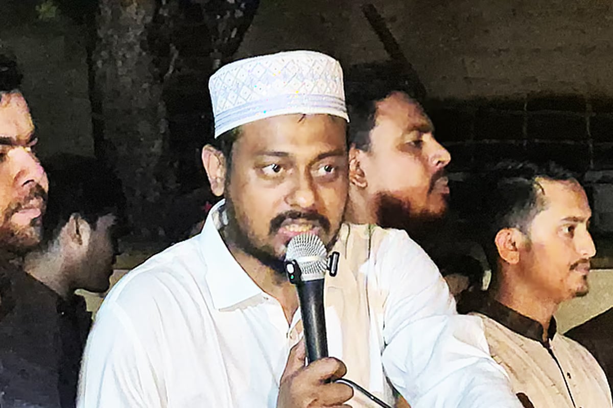 আবু সাইদের রক্তের সঙ্গে গদ্দারি! বিএনপিকে তোপ এনসিপি-র, উঠল ভারত-বিদ্বেষী ঢেউ