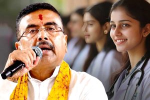 নিটে রাজ্যের সেরা ১০০-কে সংবর্ধনা দেবেন মুখ্যমন্ত্রী, ‘আরশোলা’ আন্দোলন বিতর্কের মধ্যেই বড় ঘোষণা