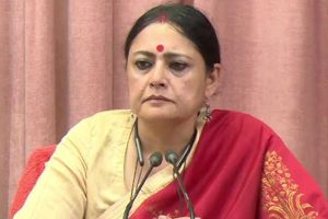 রাস্তায় ইট-পাথর-বালি ফেলে রাখলেই ১ সেপ্টেম্বর থেকে জরিমানা! হুঁশিয়ারি অগ্নিমিত্রার