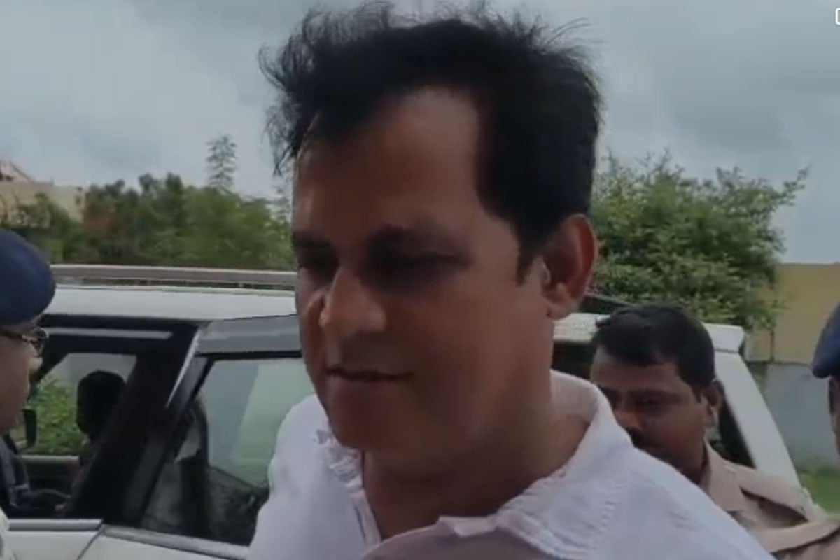 আগ্নেয়াস্ত্র দেখিয়ে জোর করে জমি দখল! বাঁকুড়ায় গ্রেপ্তার প্রভাবশালী তৃণমূল নেতা