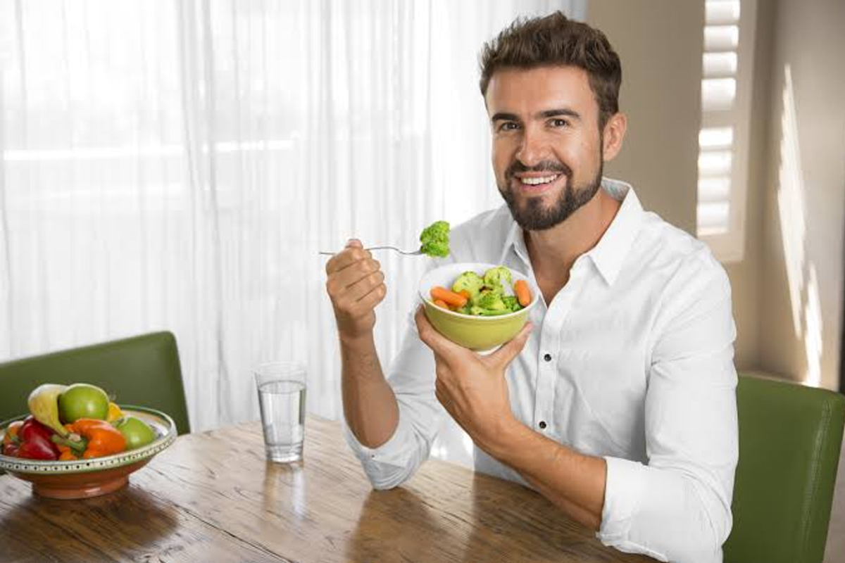 what to eat for breakfast according to your age complete guide