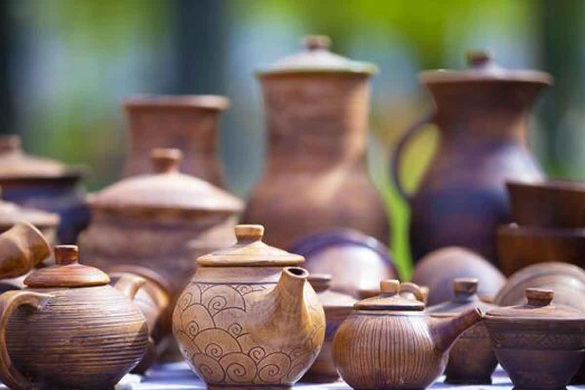 Home Vastu tips: Discover 5 clay items believed to attract Goddess Lakshmi and remove negative energy,