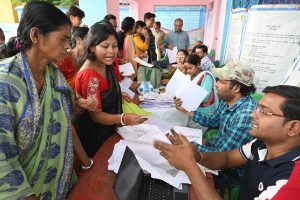 দলিত সাজল ব্রাহ্মণ, মিলল চাকরিও, দুয়ারে সরকারে এসসি-এসটি সার্টিফিকেট প্রদানে ব্যাপক অনিয়ম!