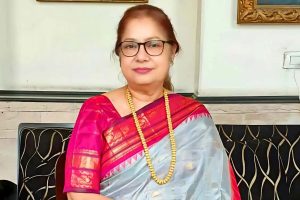 ‘ডিমথেরাপির’ ভয়ে বাড়িতেই? তৃণমূল বিধায়কের নামে ‘নিখোঁজ’ পোস্টার! চাঞ্চল্য দক্ষিণ হাওড়ায়
