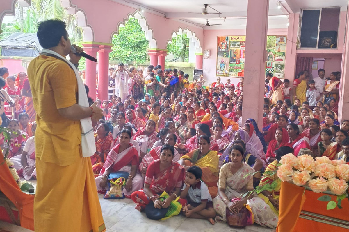 Guru Purnima Celebrated with Grandeur at Manmathapur Pranab Mandir