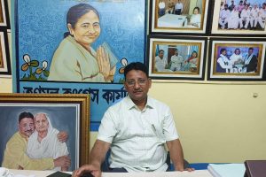 পালাবদলের পর কাজলের গরহাজিরায় থমকে স্থায়ী সমিতির বৈঠক! অনাস্থা অনুব্রত ঘনিষ্ঠদের