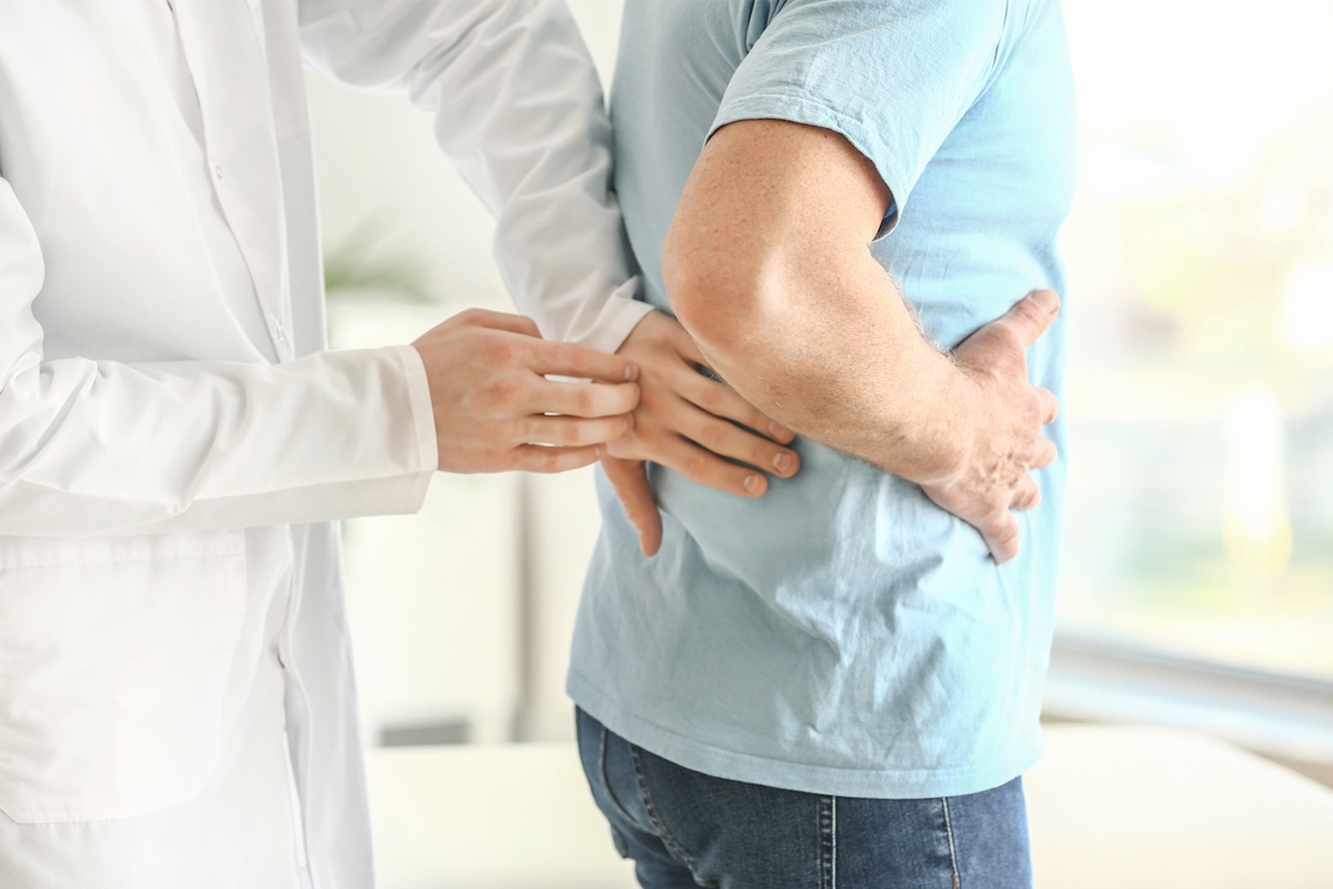 Is blood in urine an early warning sign of kidney cancer?