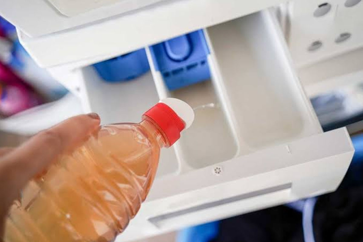 3 Simple Laundry Tricks That Keeps Clothes Smelling Fresh for Days