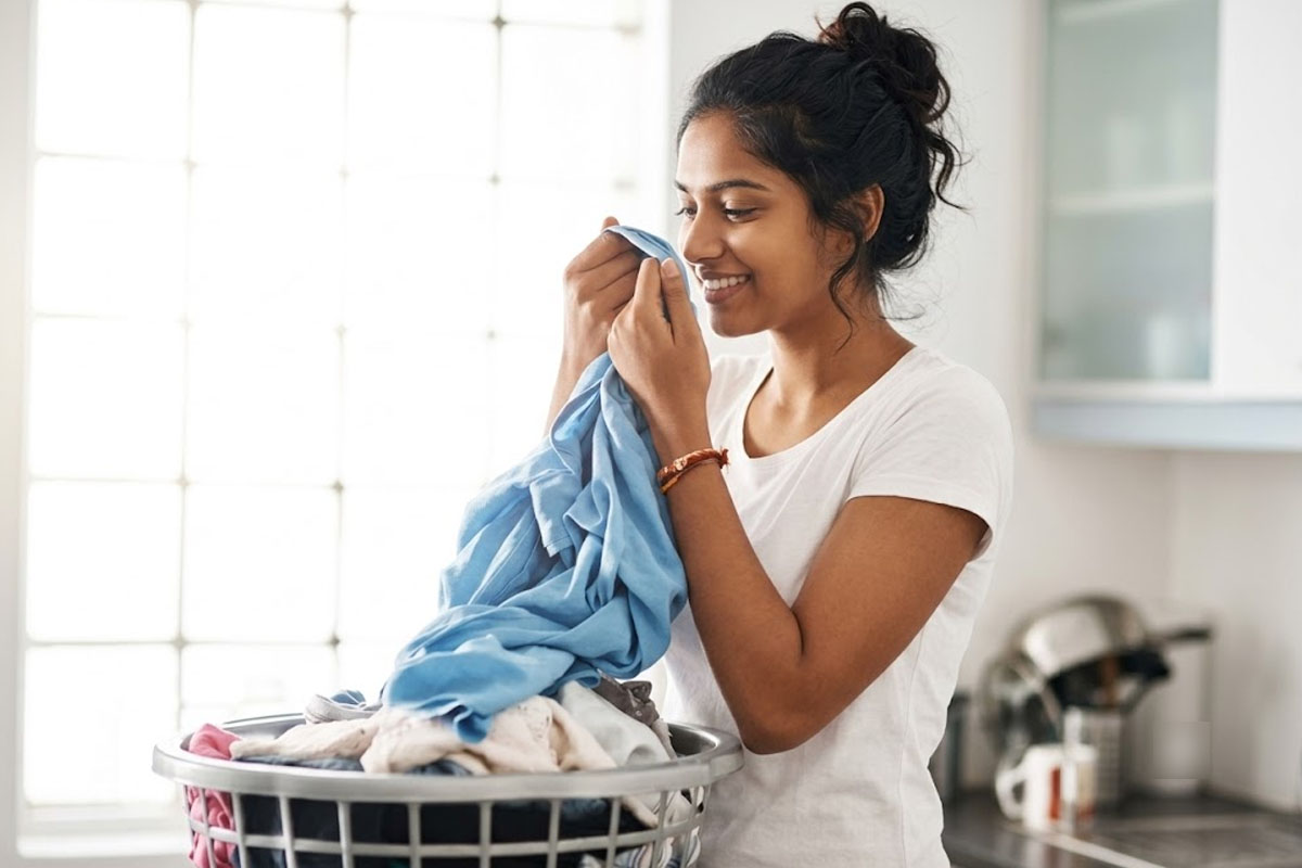 3 Simple Laundry Tricks That Keeps Clothes Smelling Fresh for Days