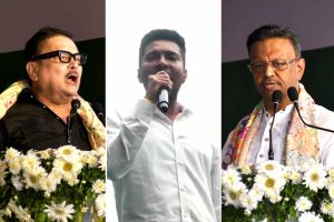‘ক্ষমা চেয়ে নাও’, অভিষেককে ‘ডেডলাইন’ মদনের, ‘লিফটে উঠে প্যারাশুটে নামা’, কটাক্ষ ফিরহাদের!