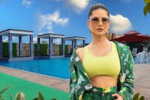 সানি পা রাখতেই রাতারাতি ‘হটস্পট’ মন্দারমণি! ভিনরাজ্য থেকেও হোটেল বুকিংয়ের হিড়িক