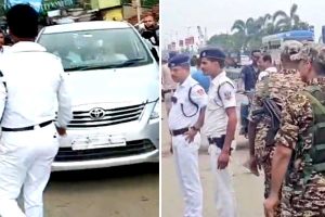 গায়ের জোরে বাঁকড়া মসজিদে নমাজপাঠ! তর্জন করে বিমানবন্দরে গিয়েও পিছু হঠলেন সিদ্দিকুল্লা
