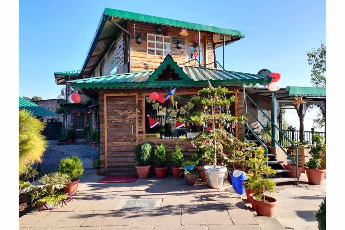 Jharipani Castle in Mussoorie, the real Musafir Cafe