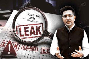 ‘জনতার ইস্যু’তে সুর চড়িয়ে প্রশ্নফাঁসে নীরব! ‘প্রশ্ন তোলা আমার কাজ নয়’, কটাক্ষের জবাব রাঘবের