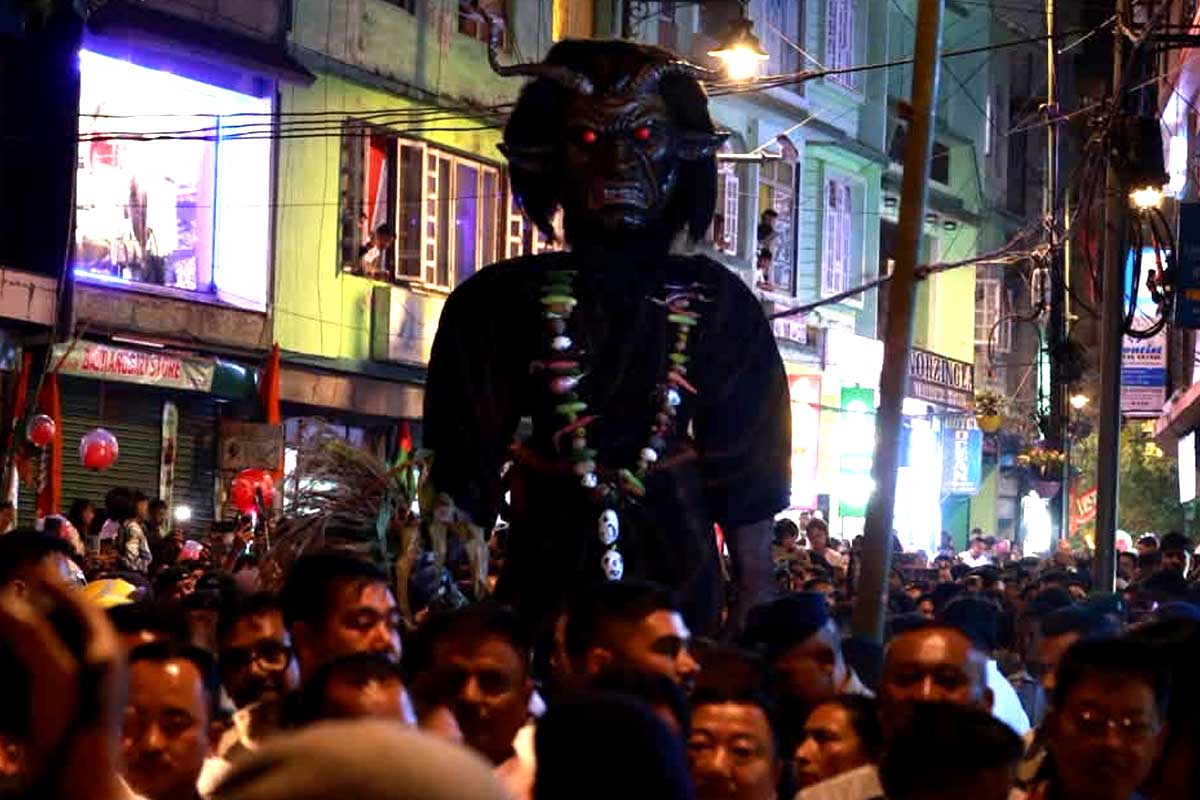জ্বলন্ত মশাল আর মুখোশ নৃত্য, সিকিমের ‘রাংকে ভূত’ নিয়ে পর্যটকদের উন্মাদনা তুঙ্গে