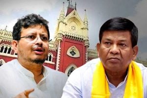‘আসল’ তৃণমূল নির্ধারণের আগেই কোন যুক্তিতে বিরোধী দলনেতা ঋতব্রত? হাই কোর্টে প্রশ্নের মুখে স্পিকার