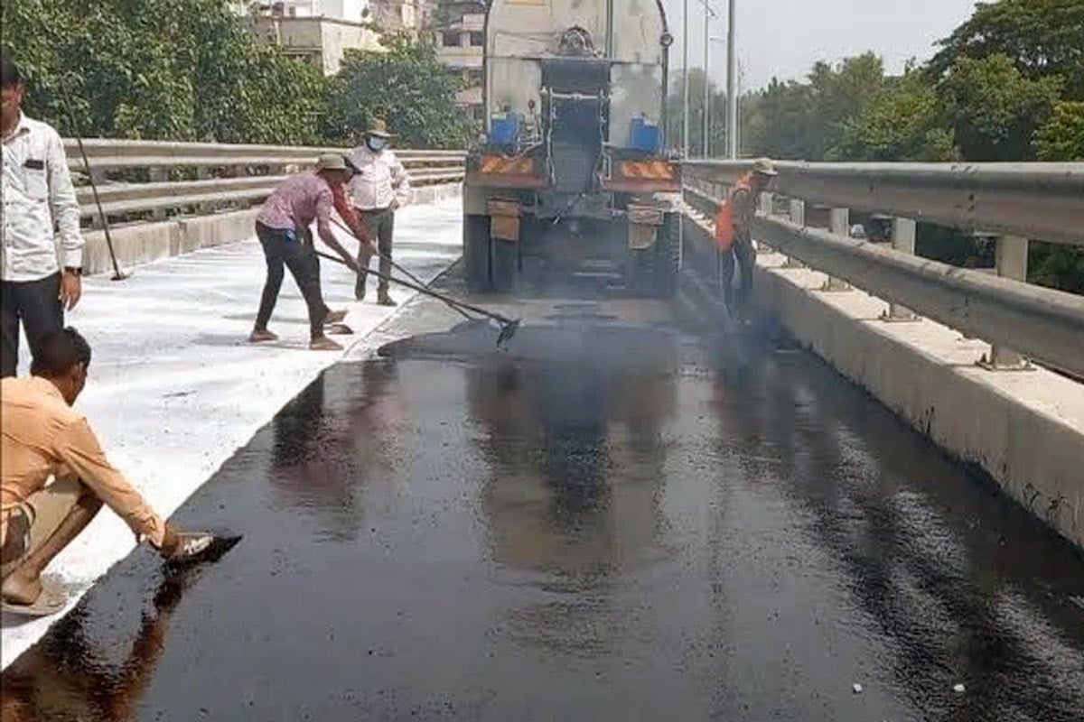 রাস্তা তৈরিতে এবার ব্যবহার হবে ‘ম্যাস্টিক অ্যাসফল্ট’! বড় উদ্যোগ সিকিম সরকারের