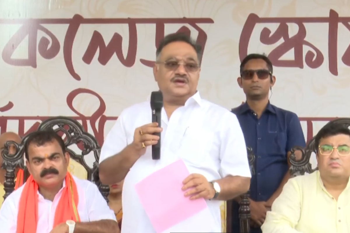 ‘কিছু জেলা যেন বাংলাদেশ’, খুঁটিপুজোয় গিয়ে রাজ্যে মৌলবাদের বারবাড়ন্ত নিয়ে উদ্বেগ শমীকের