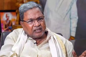 ‘নির্বাচন লড়তেও এখন টাকা দিতে হয়’, ‘দুর্নীতিগ্রস্ত’ রাজনীতি থেকে সন্ন্যাস ঘোষণা সিদ্দারামাইয়ার